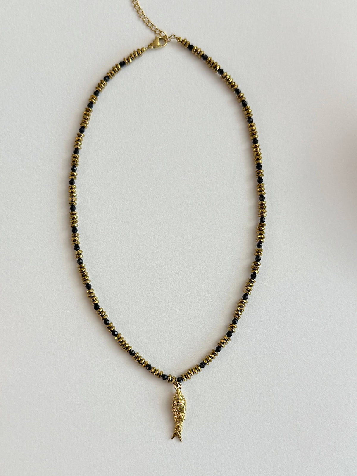 Collier Poisson – Élégance intuitive & charme symbolique