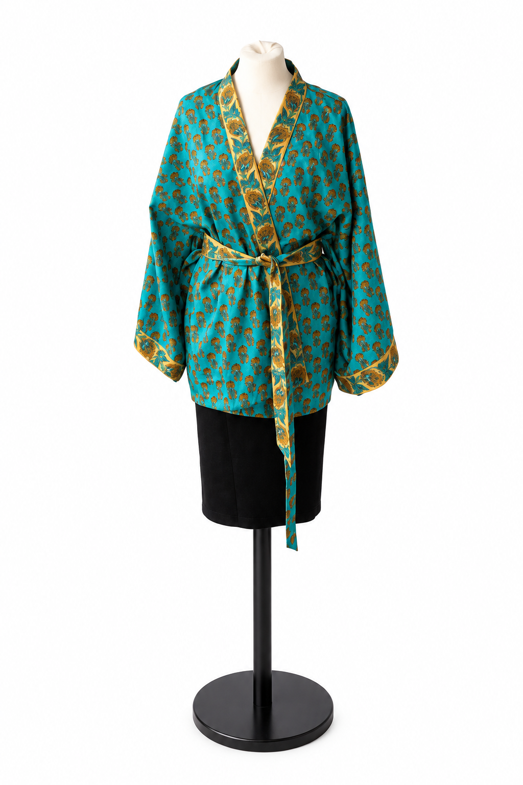 Kimono court en sari recyclé turquoise et ocre – Pièce unique
