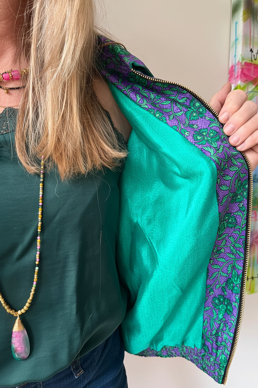 Bomber femme en sari recyclé violet & vert émeraude