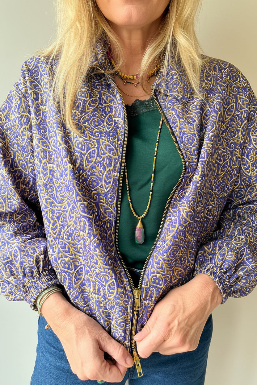 Bombers femme en sari recyclé violet floral fabriqué artisanalement