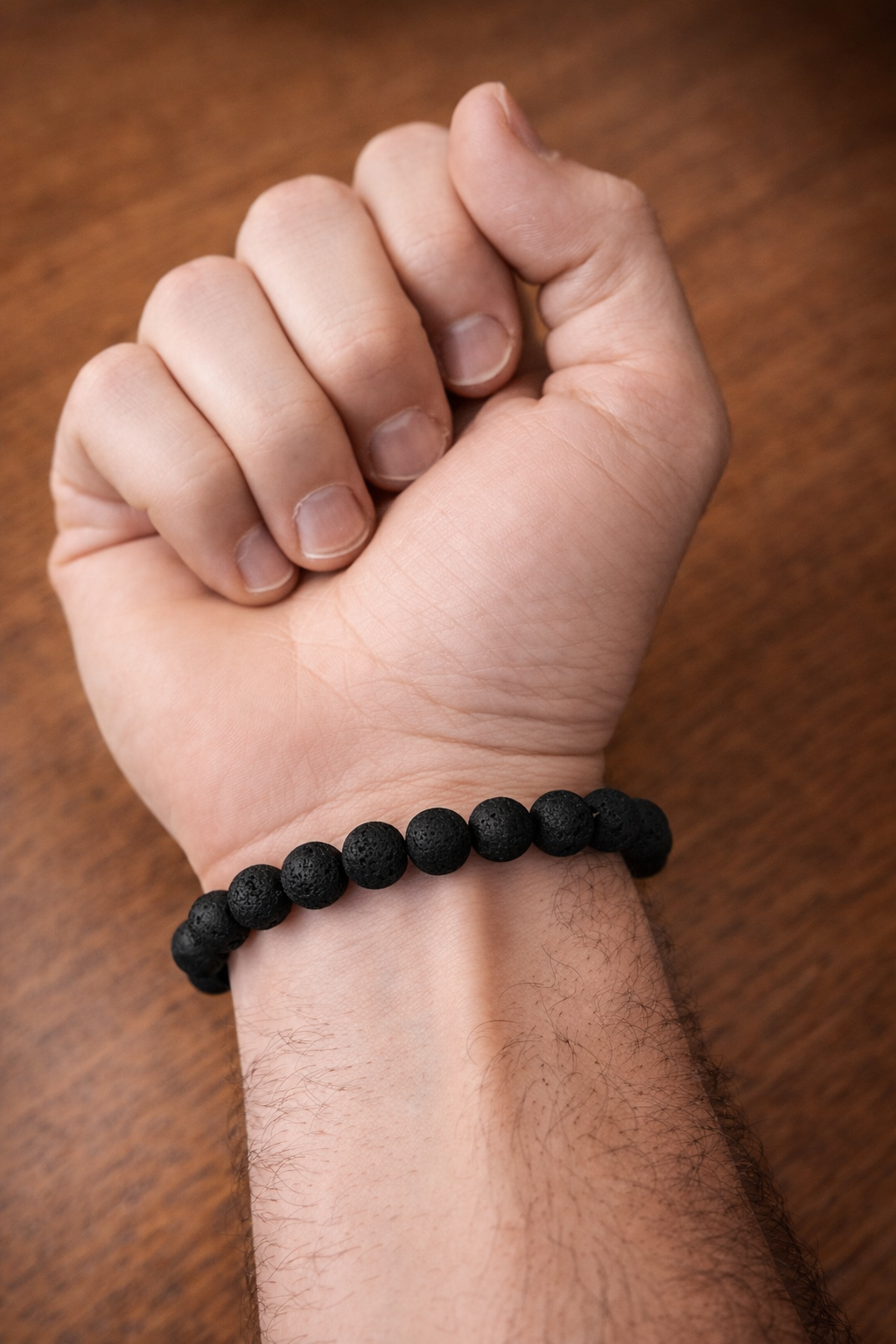 Commande sur mesure- Bracelet pour homme en pierre de lave