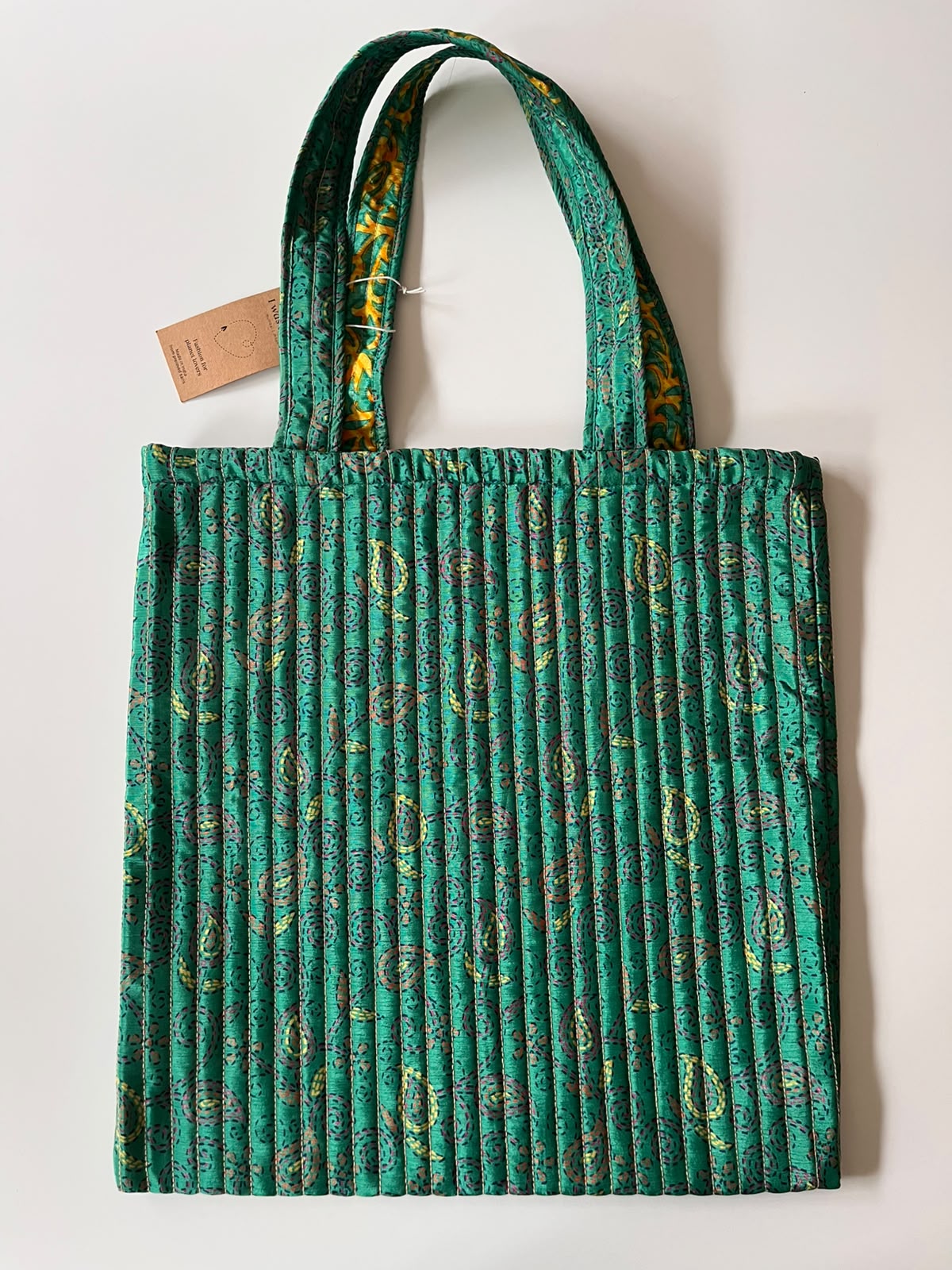Sac cabas bohème en sari recyclé vert – Pièce unique