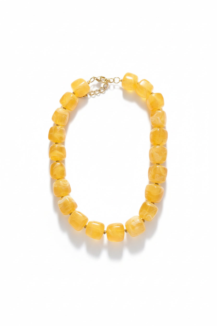Collier en perles de résine Doré-jaune