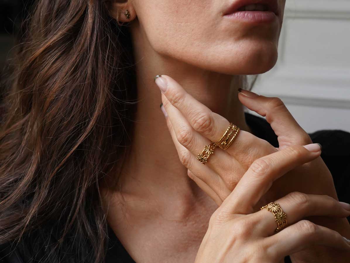 Bague Ajustable “Farandole d’Étoiles” – Acier Inoxydable