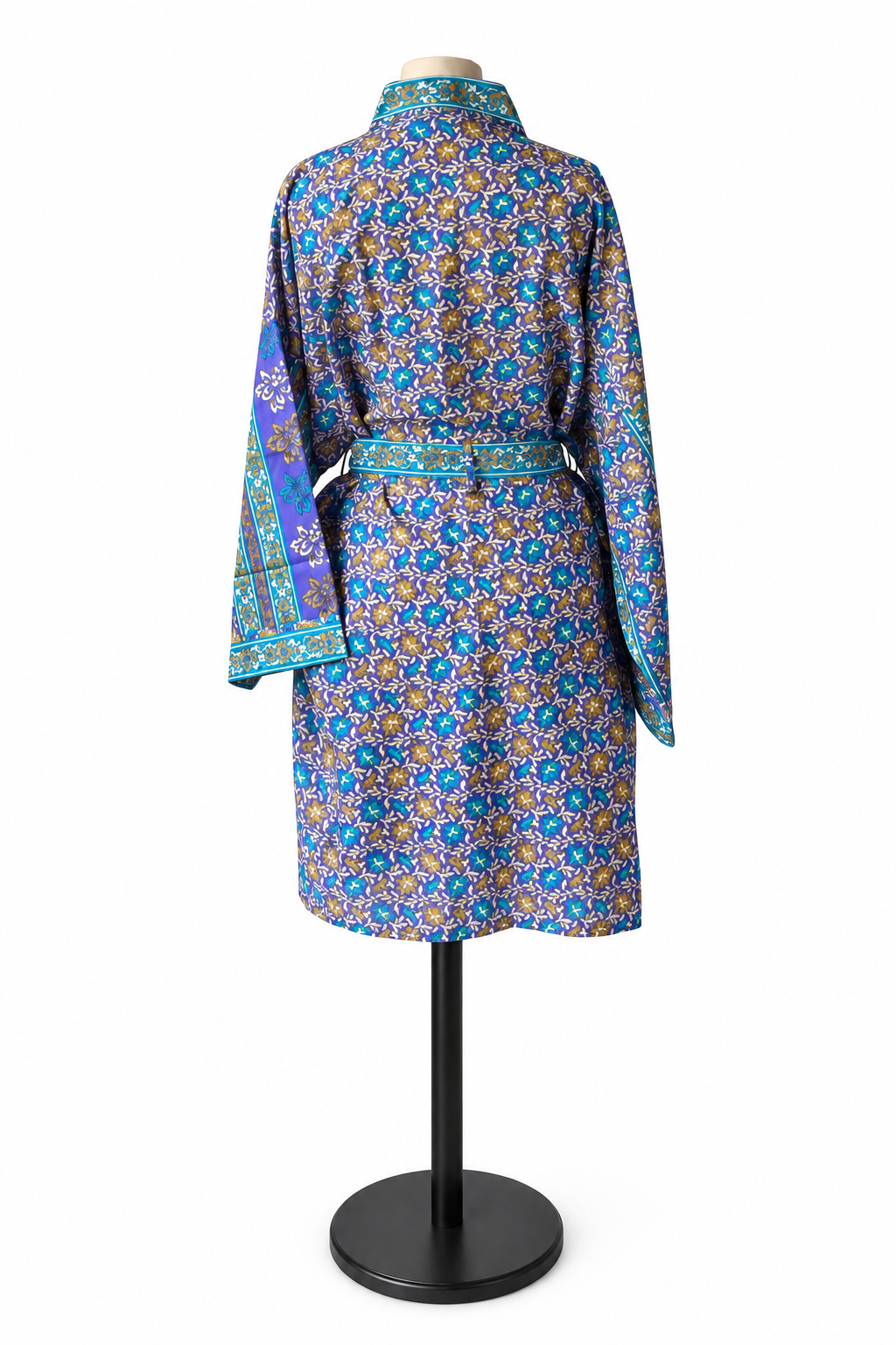 Kimono midi en sari indien recyclé bleu roi turquoise et violet – vue de dos